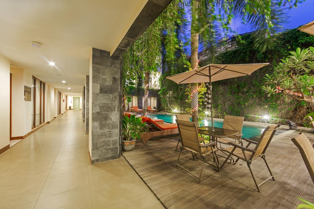 Vihan Suites Bali Kuta Lombok Exteriör bild