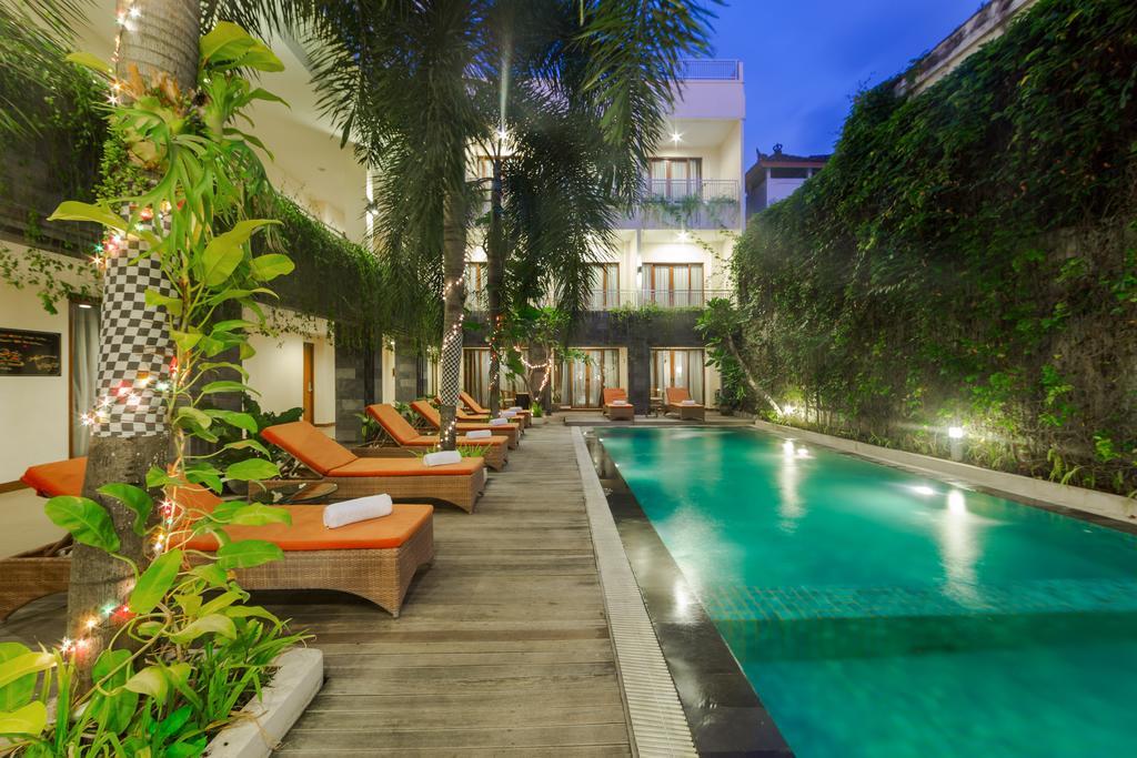 Vihan Suites Bali Kuta Lombok Exteriör bild