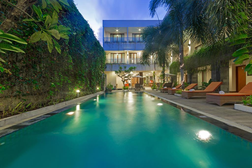 Vihan Suites Bali Kuta Lombok Exteriör bild