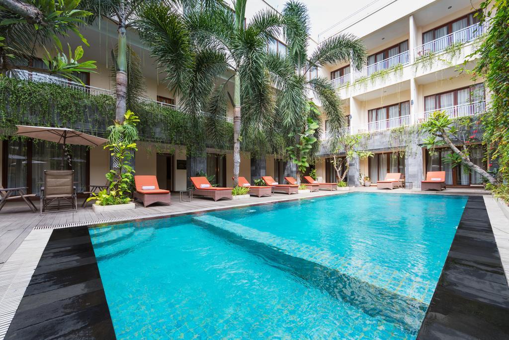 Vihan Suites Bali Kuta Lombok Exteriör bild