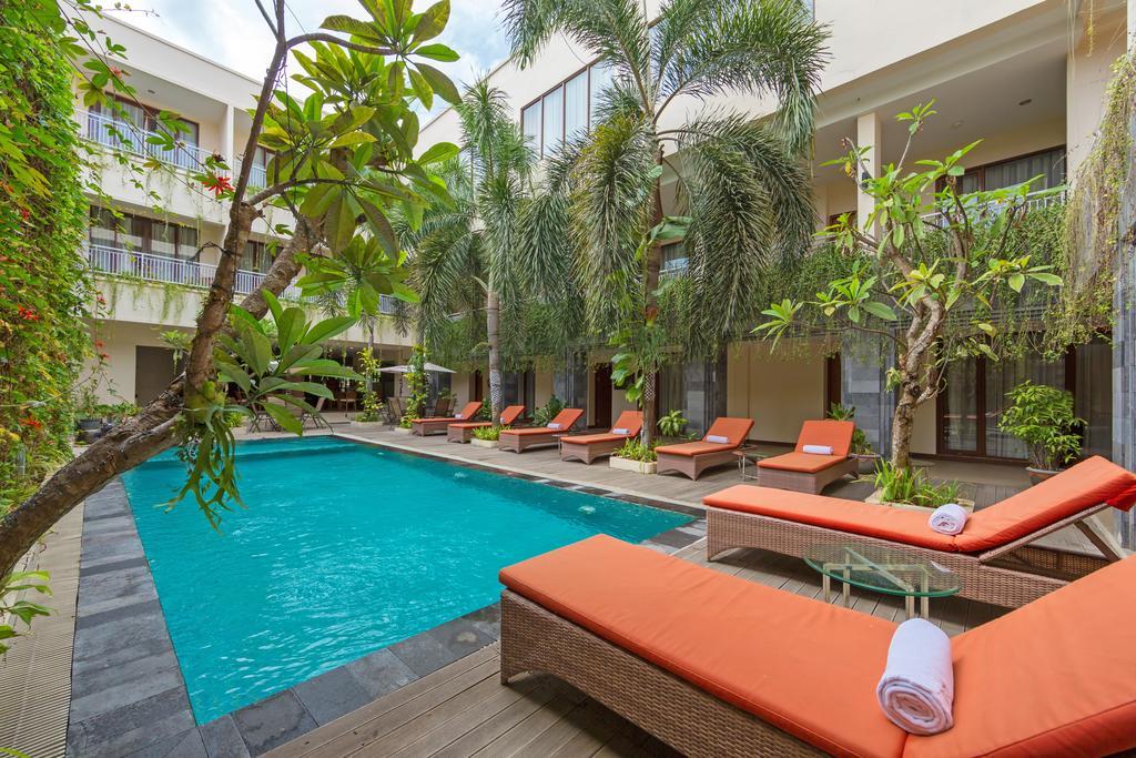 Vihan Suites Bali Kuta Lombok Exteriör bild