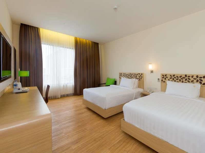 Vihan Suites Bali Kuta Lombok Exteriör bild