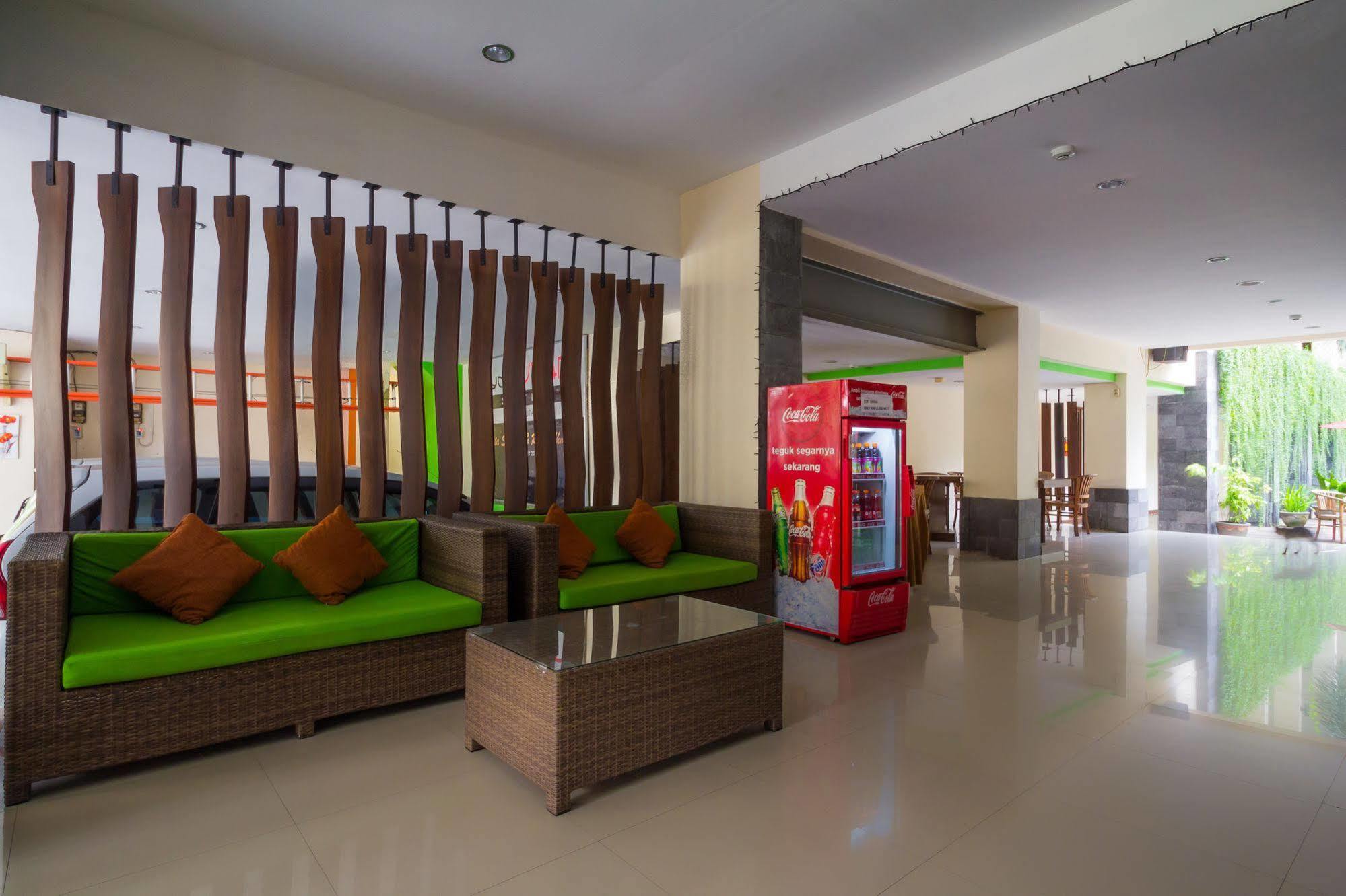 Vihan Suites Bali Kuta Lombok Exteriör bild